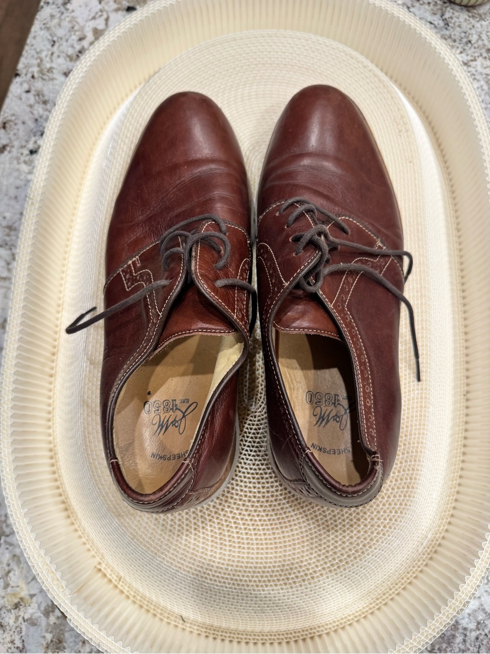 Johnston and Murphy Men's Brown Leather Lace-Up Dress Shoes size 9.5